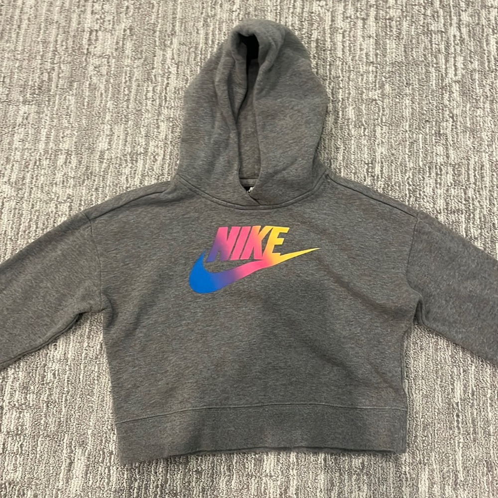 nike kids cropped hoodie